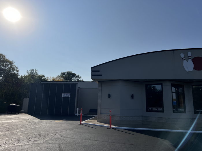 Wonderland Lanes - October 2022 (newer photo)